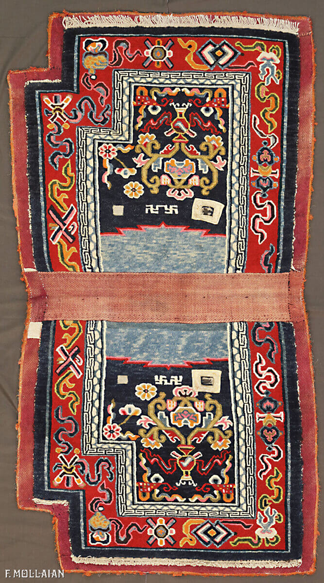 Antique Tibetan Rug n°:19663780